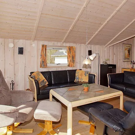 Four-Bedroom Holiday Home In Hemmet 2 別荘 Hemmet