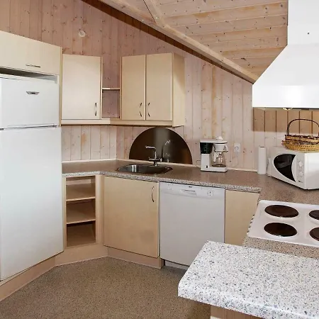 Four-Bedroom Holiday Home In Hemmet 2 別荘