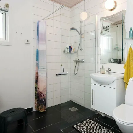 Four-Bedroom Holiday Home In Hemmet 2 別荘 Hemmet