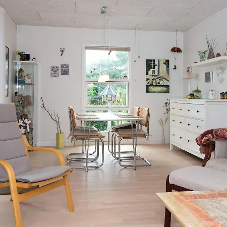 別荘 Four-Bedroom Holiday Home In Hemmet 2 *